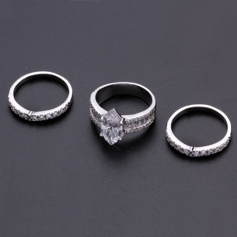 Golden Ring Set Trendy And Fashionable Ring